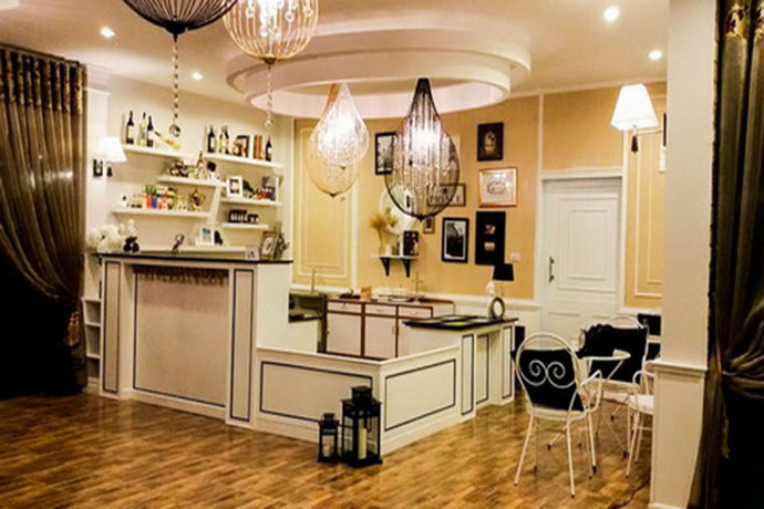 Imagen del bar/restaurante del Hotel The Canal Garden Resort. Foto 6