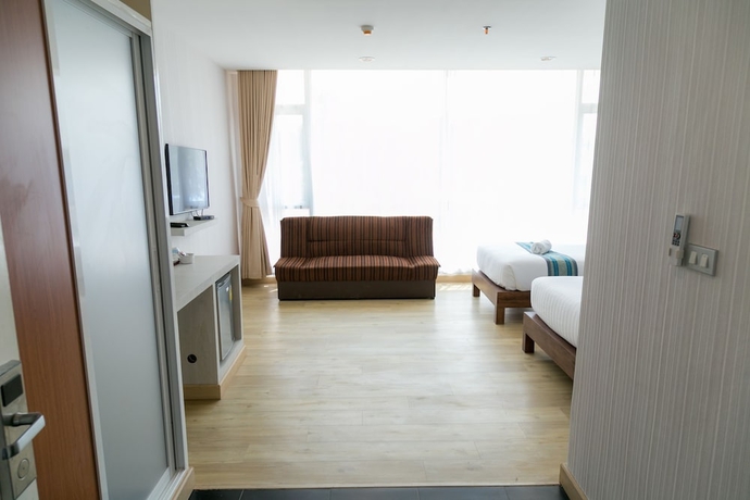 Imagen de la habitación del Hotel The Canal Ratchaburi. Foto 16