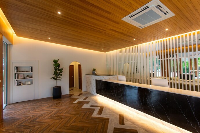 Imagen de los interiores del Hotel The Canale Samui Resort. Foto 31