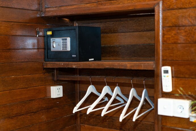 Imagen de la habitación del Hotel The Canda Villas. Foto 30