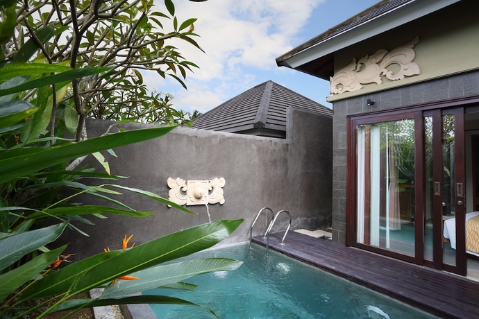 Imagen de la piscina del Hotel The Canggu Boutique Villas and Spa. Foto 18