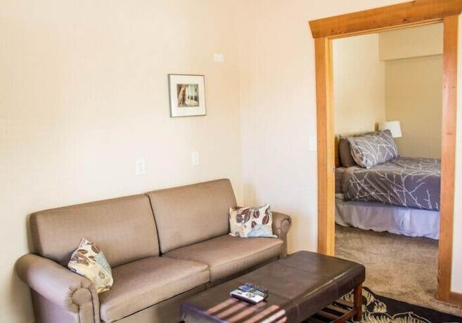 Imagen de la habitación del Hotel The Cannery Lodge. Foto 15