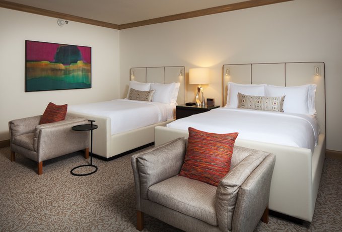 Imagen de la habitación del Hotel The Canyon Suites at The Phoenician, Luxury Collection. Foto 3