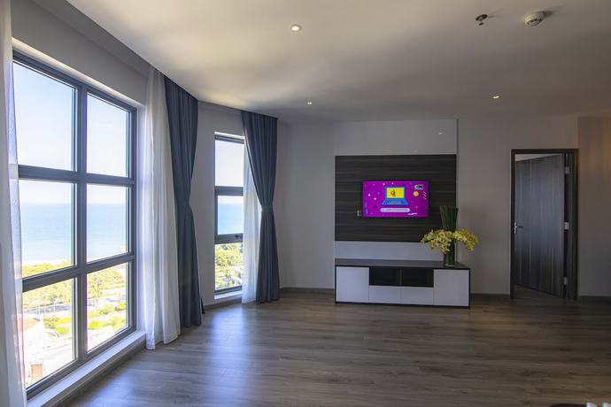 Imagen de los interiores del Hotel The Cap. Foto 17