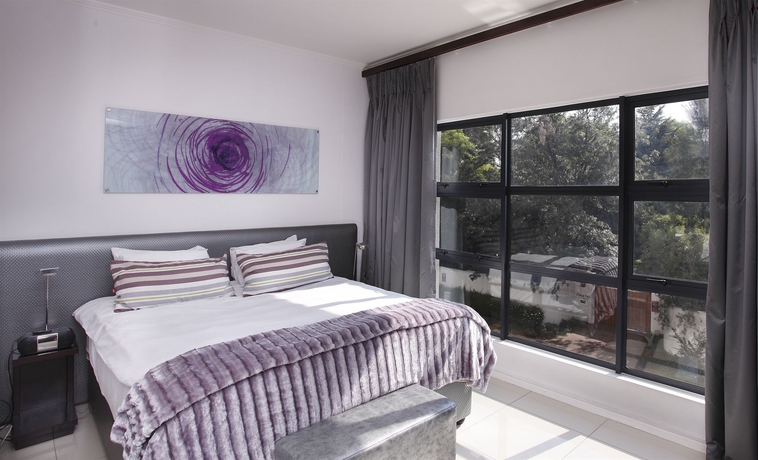 Imagen de la habitación del Hotel The Capital 20 West. Foto 3