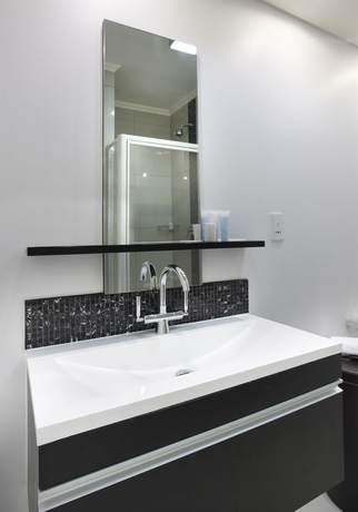 Imagen de la habitación del Hotel The Capital 20 West. Foto 6