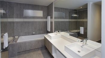 Imagen general del Hotel The Capital Empire. Foto 5