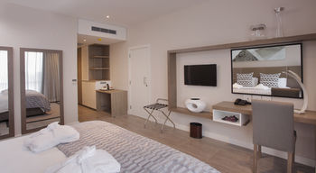 Imagen general del Hotel The Capital Empire. Foto 8