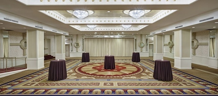 Imagen de los interiores del Hotel The Capital Hilton. Foto 12