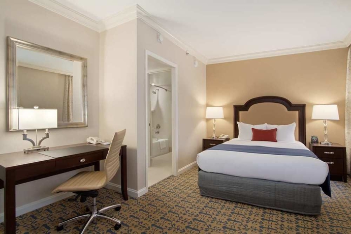 Imagen de la habitación del Hotel The Capital Hilton. Foto 3