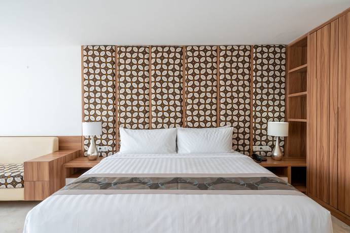 Imagen de la habitación del Hotel The Capital Hotel and Resort Seminyak. Foto 16