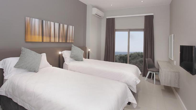 Imagen general del Hotel The Capital On Bath. Foto 3