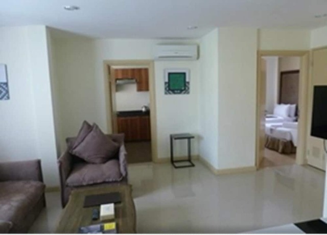 Imagen de la habitación del Hotel The Capital Residence Suites. Foto 12