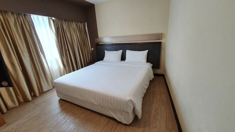 Imagen general del Hotel The Capital Residence Suites. Foto 9