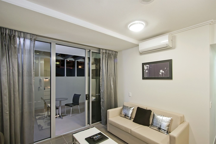 Imagen de los interiores del Hotel The Capitol Apartments. Foto 12