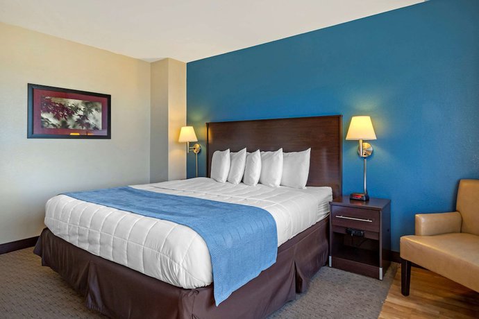 Imagen de la habitación del Hotel The Capitol, Ascend Collection. Foto 9