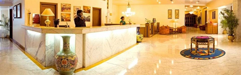 Imagen de los interiores del Hotel The Capitol. Foto 7