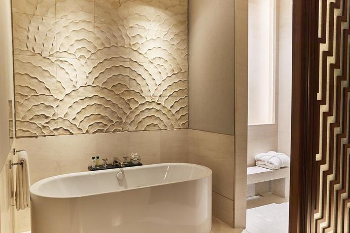 Imagen de la habitación del Hotel The Capitol Kempinski Singapore. Foto 11