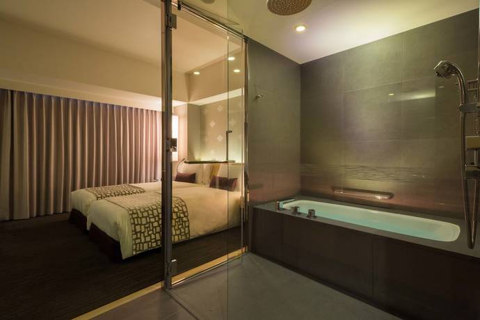 Imagen de la habitación del Hotel The Capitol Tokyu. Foto 16