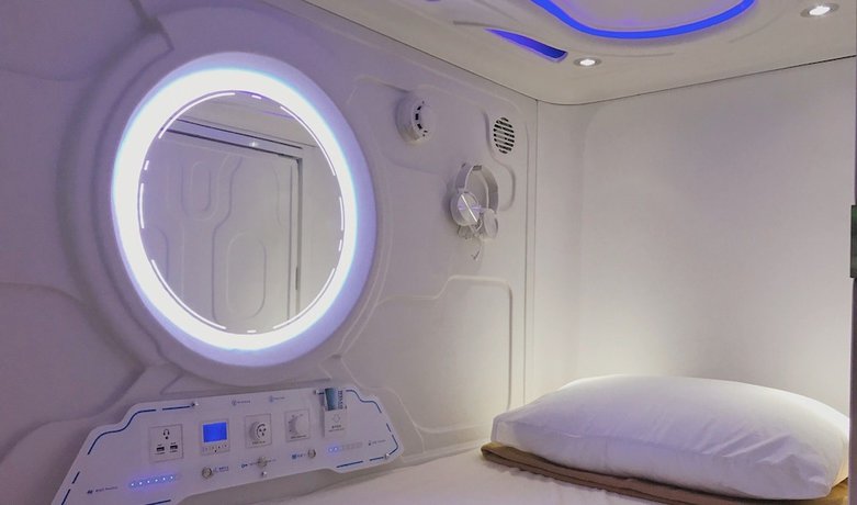 Imagen de la habitación del Hotel The Capsule Malioboro. Foto 12