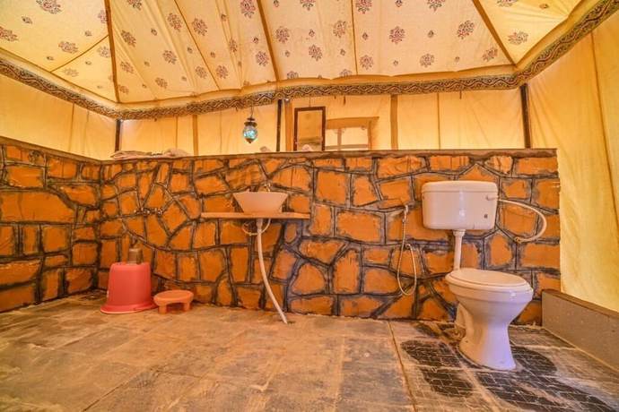 Imagen de la habitación del Hotel The Captain Desert Camp. Foto 2