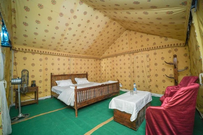 Imagen de la habitación del Hotel The Captain Desert Camp. Foto 4