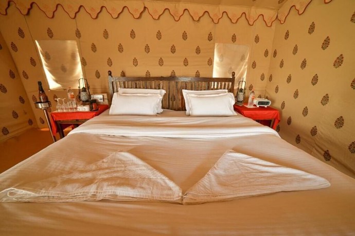 Imagen de la habitación del Hotel The Captain Desert Camp. Foto 5