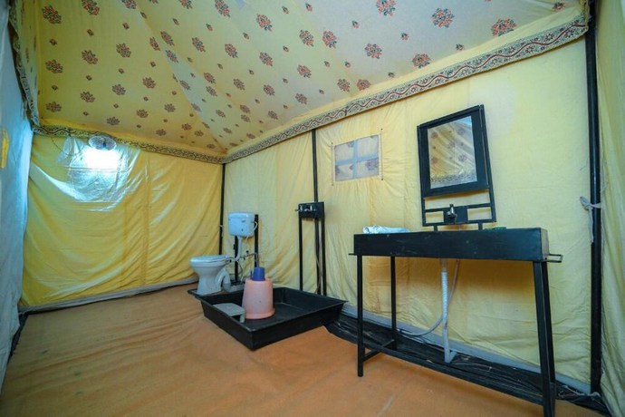 Imagen de la habitación del Hotel The Captain Desert Camp. Foto 7