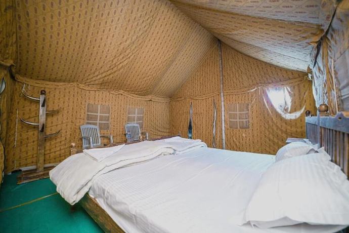 Imagen de la habitación del Hotel The Captain Desert Camp. Foto 14