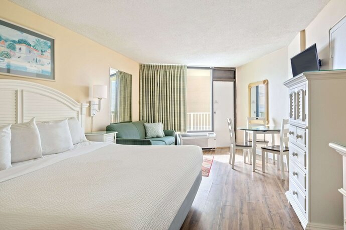 Imagen general del Hotel The Caravelle Resort. Foto 3