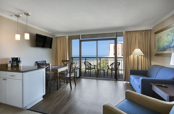 Imagen de la habitación del Hotel The Caravelle Resort. Foto 17