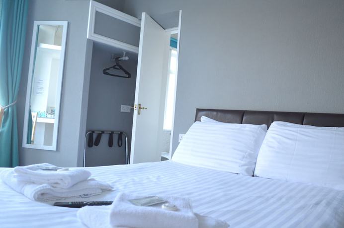 Imagen de la habitación del Hotel The Carlton Mumbles. Foto 4