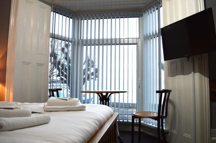 Imagen de la habitación del Hotel The Carlton Mumbles. Foto 10