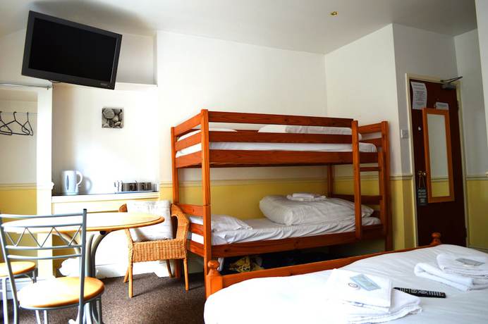 Imagen de la habitación del Hotel The Carlton Mumbles. Foto 11