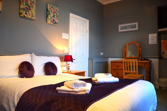 Imagen de la habitación del Hotel The Carlton Mumbles. Foto 14