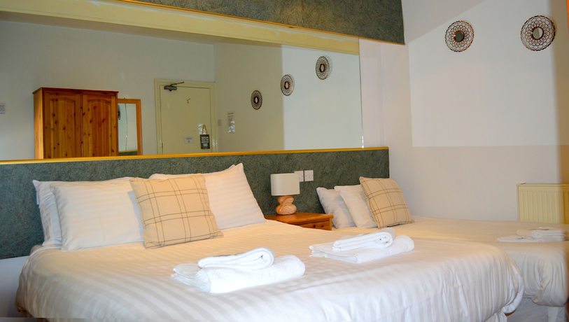Imagen de la habitación del Hotel The Carlton Mumbles. Foto 19