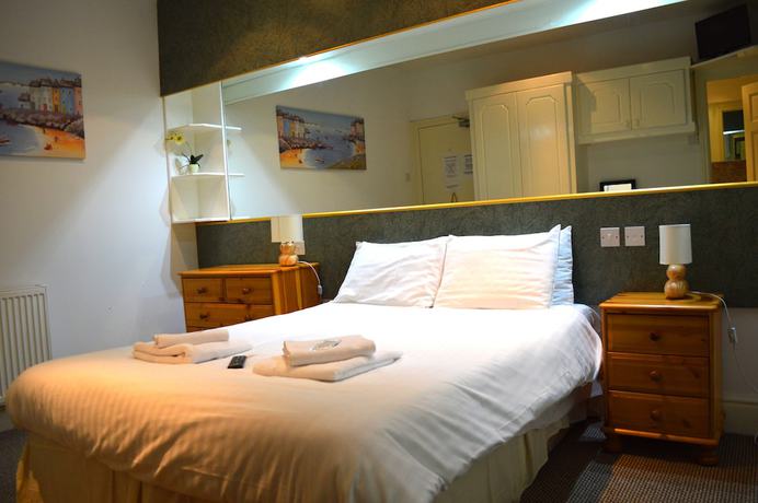 Imagen de la habitación del Hotel The Carlton Mumbles. Foto 20