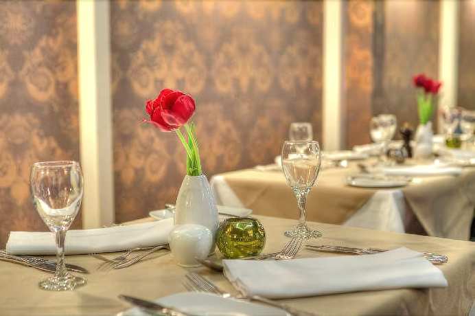 Imagen del bar/restaurante del Hotel The Carlton, Rugby. Foto 3