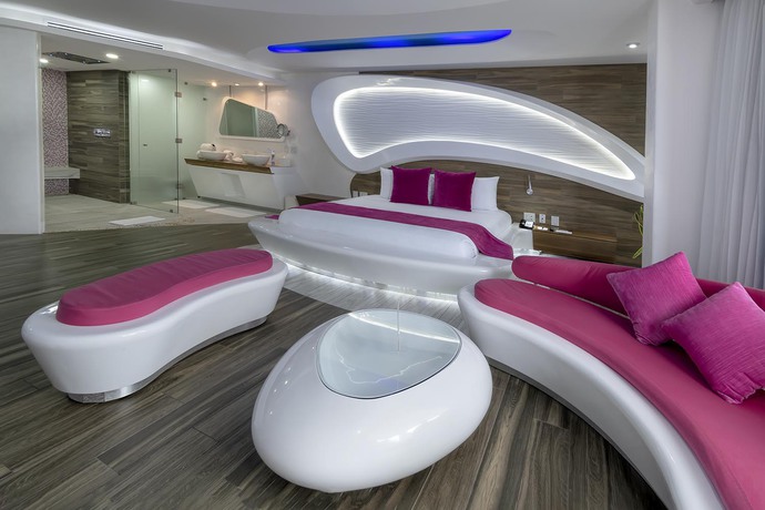 Imagen de la habitación del Hotel The Carmen - Ocean Front. Foto 11