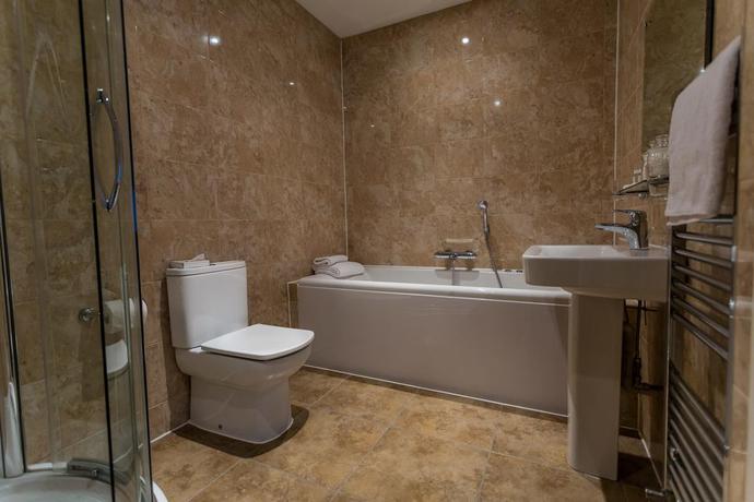 Imagen general del Hotel The Casa Camberley West and Marco Pierre Whi. Foto 2