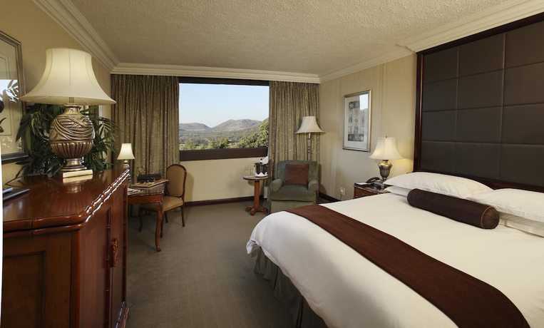 Imagen de la habitación del Hotel The Cascades At Sun City Resort. Foto 3