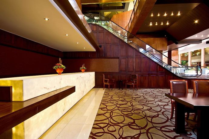 Imagen de los interiores del Hotel The Cascades At Sun City Resort. Foto 18