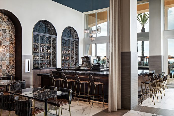 Imagen del bar/restaurante del Hotel The Cassara Carlsbad, Tapestry Collection By Hilton. Foto 2