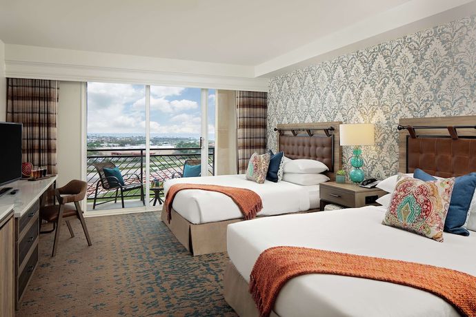 Imagen de la habitación del Hotel The Cassara Carlsbad, Tapestry Collection By Hilton. Foto 14