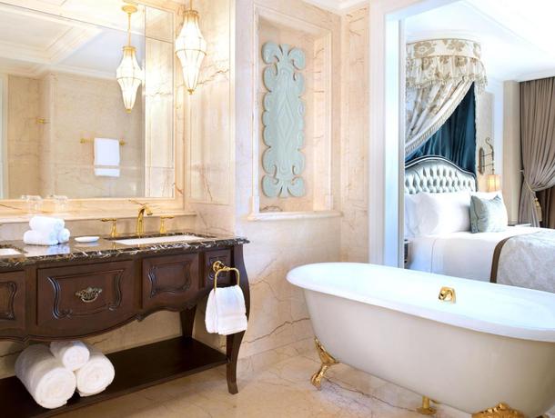 Imagen de la habitación del Hotel The Castle, A Luxury Collection, Dalian. Foto 8