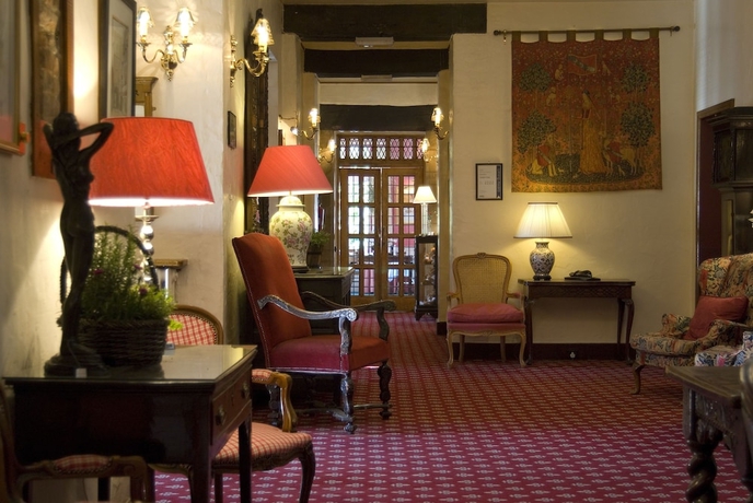 Imagen de los interiores del Hotel The Castle At Taunton. Foto 17