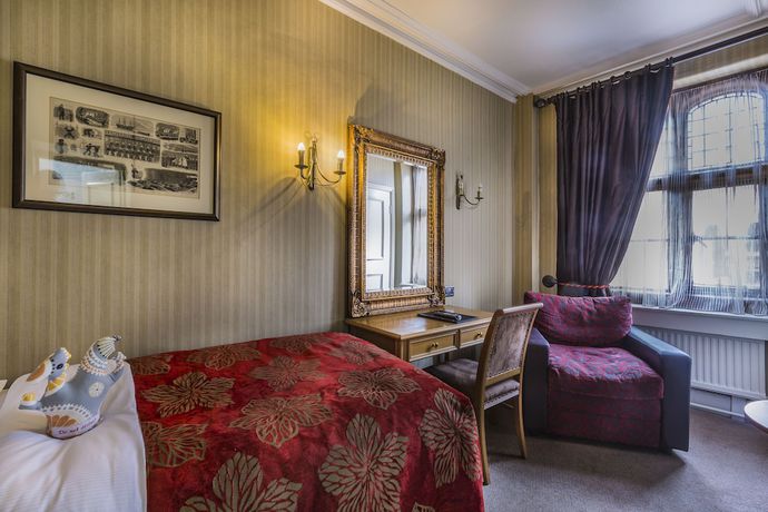 Imagen de la habitación del Hotel The Castle, Conwy, North Wales. Foto 8
