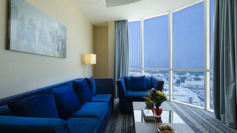 Imagen de la habitación del Hotel The Castle Premium. Foto 11