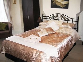 Imagen de la habitación del Hotel The Castleton. Foto 6