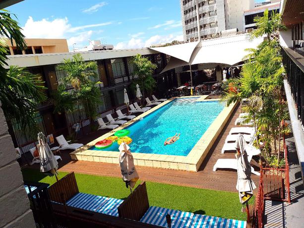 Imagen de la piscina del Hotel The Cavenagh Hotel. Foto 4